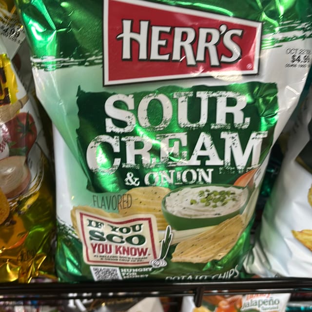 LG Sour Cream & Onion Chip.